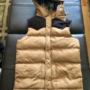 Puffer vest